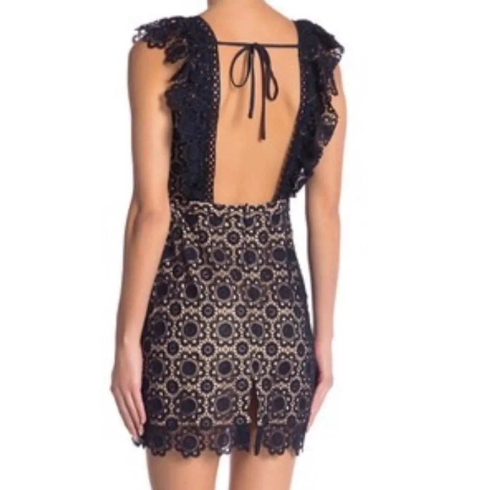 J.O.A. Ruffle & Lace Dress Open-Back Navy Blue Size L NWT